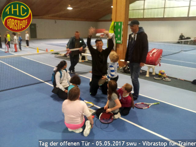 3d Tennisdämpfer Vibrastop - Sahar Kramper - Trainer Roland und Helmut