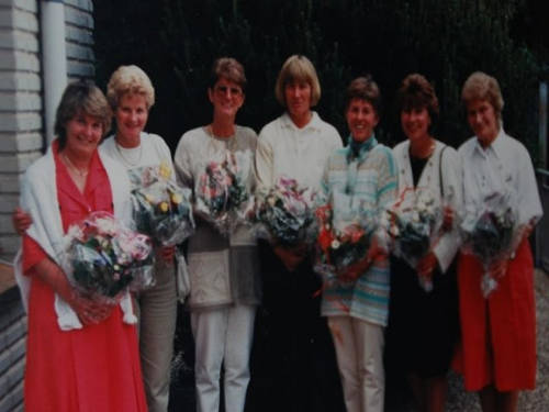 (Helga Güthe, Ellen Hackhe, Inge Brink, Ingeborg Goetsch, Christa Witthöft, Karin Sönnewald, Elisabeth Roschlaub)